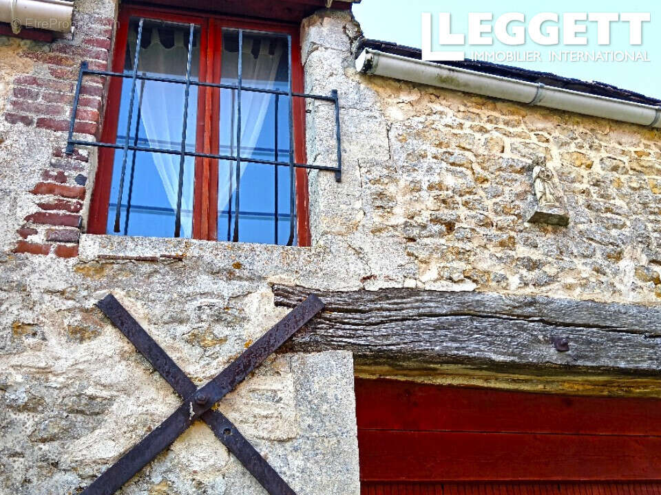 Maison à BOISSEI-LA-LANDE