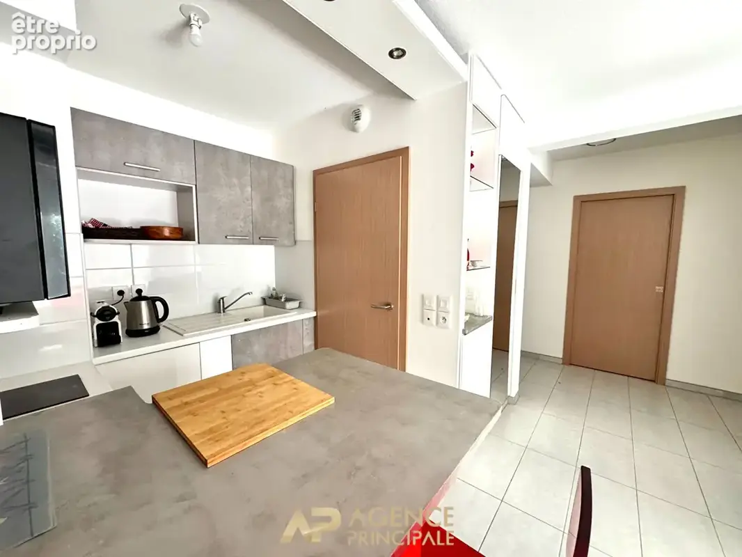 Appartement - Type 2 - 42m2 - Jardin - Parking - La Rochelle Médiathèque (Ville en bois) - photo 6