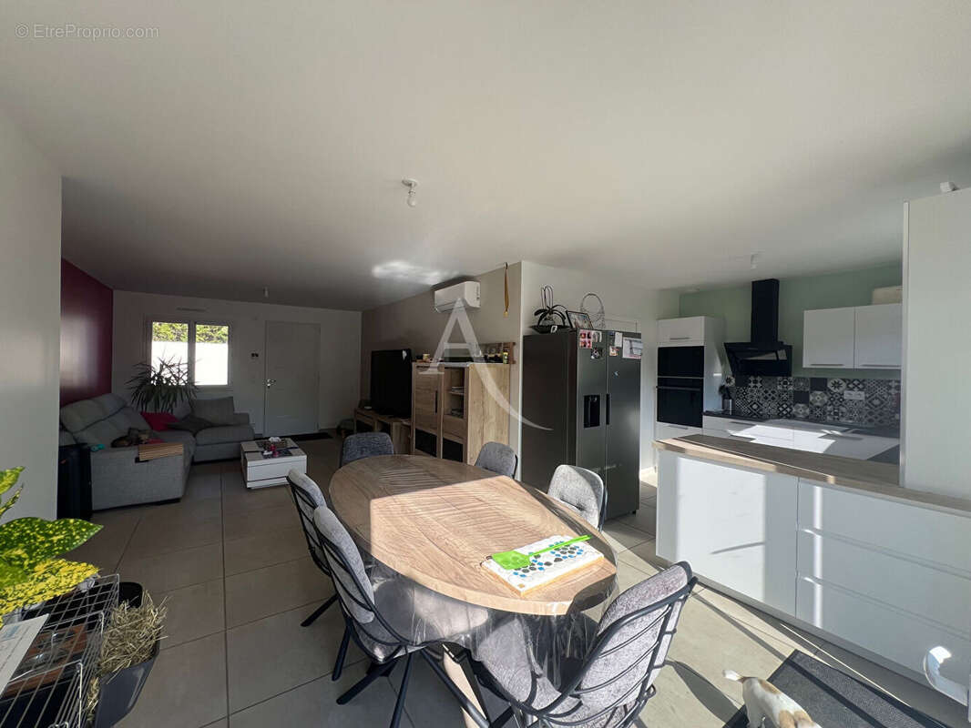 Maison à LE BERNARD