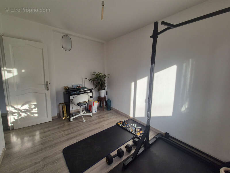 Appartement à SAINT-MARTIN-D'HERES