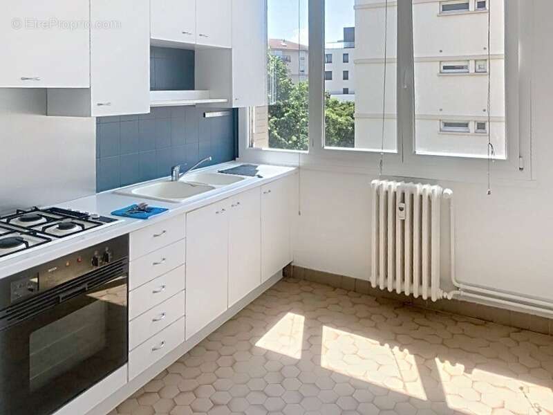4 pièces appartement familial ou possibilité de belle colocaion - photo 3