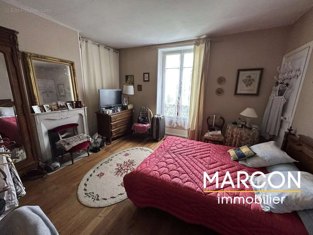 Maison à AUBUSSON