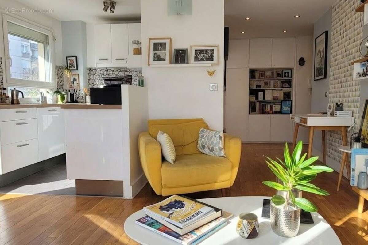 Appartement à MAISONS-ALFORT