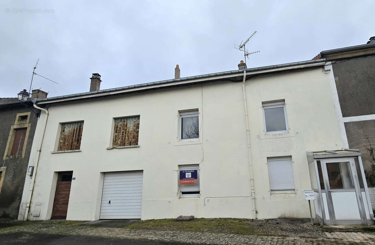 Maison à BOISMONT