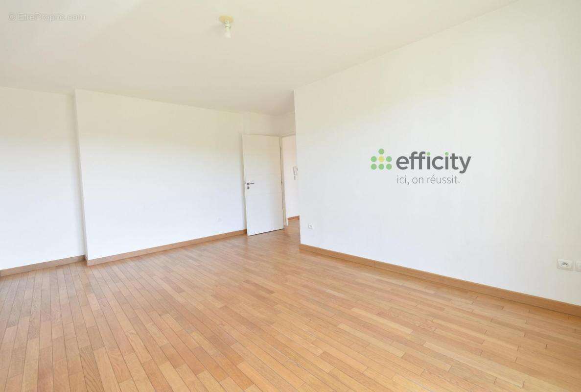 Appartement à VELIZY-VILLACOUBLAY