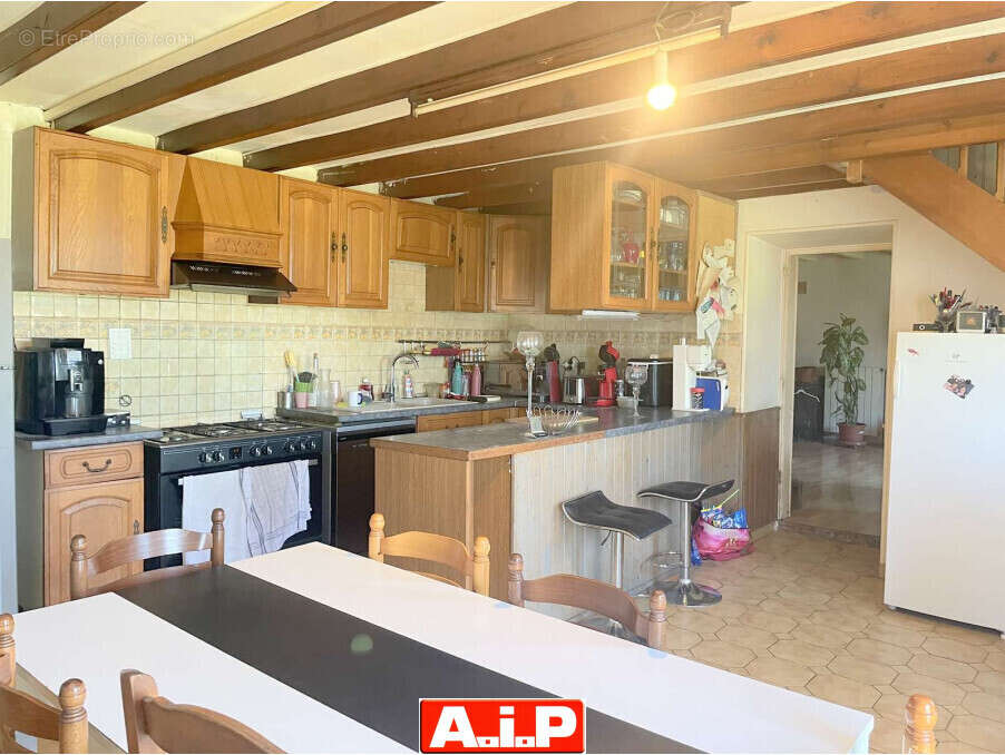 Maison à SAINT-HILAIRE-DE-VOUST