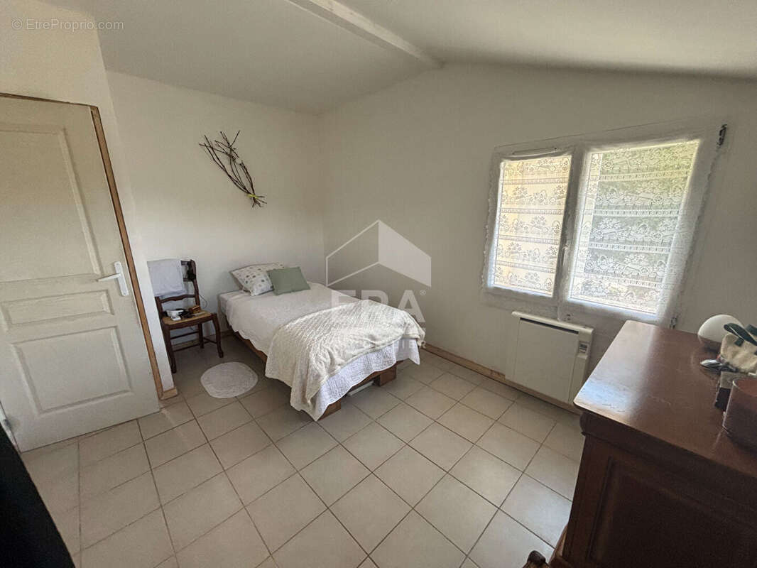 Maison à SAINT-TROJAN