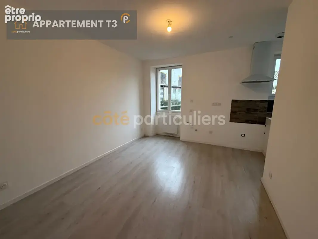 Luçon hyper centre - ensemble immobilier entièrement rénové - idéal investisseur - photo 4