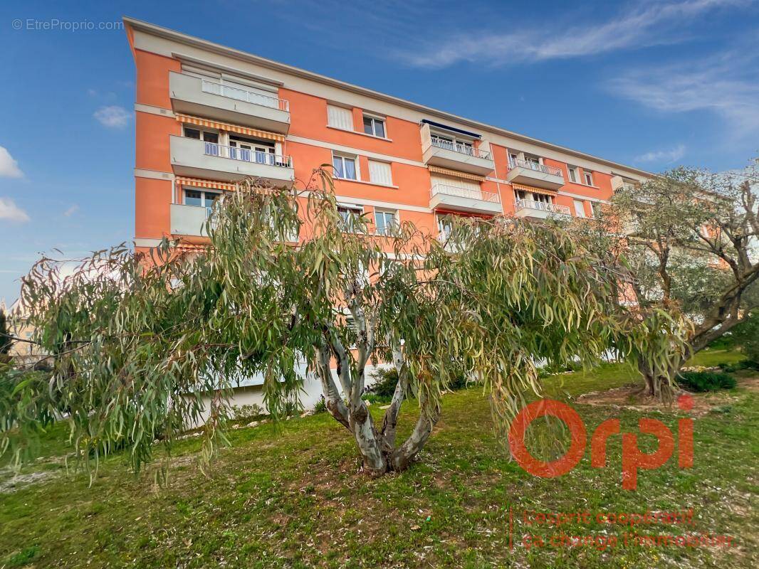 Appartement à FREJUS