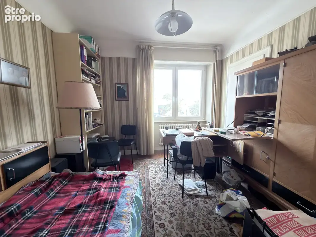 Ensemble immobilier à fort potentiel avec 4 appartements, 8 garages et dépendance - photo 16