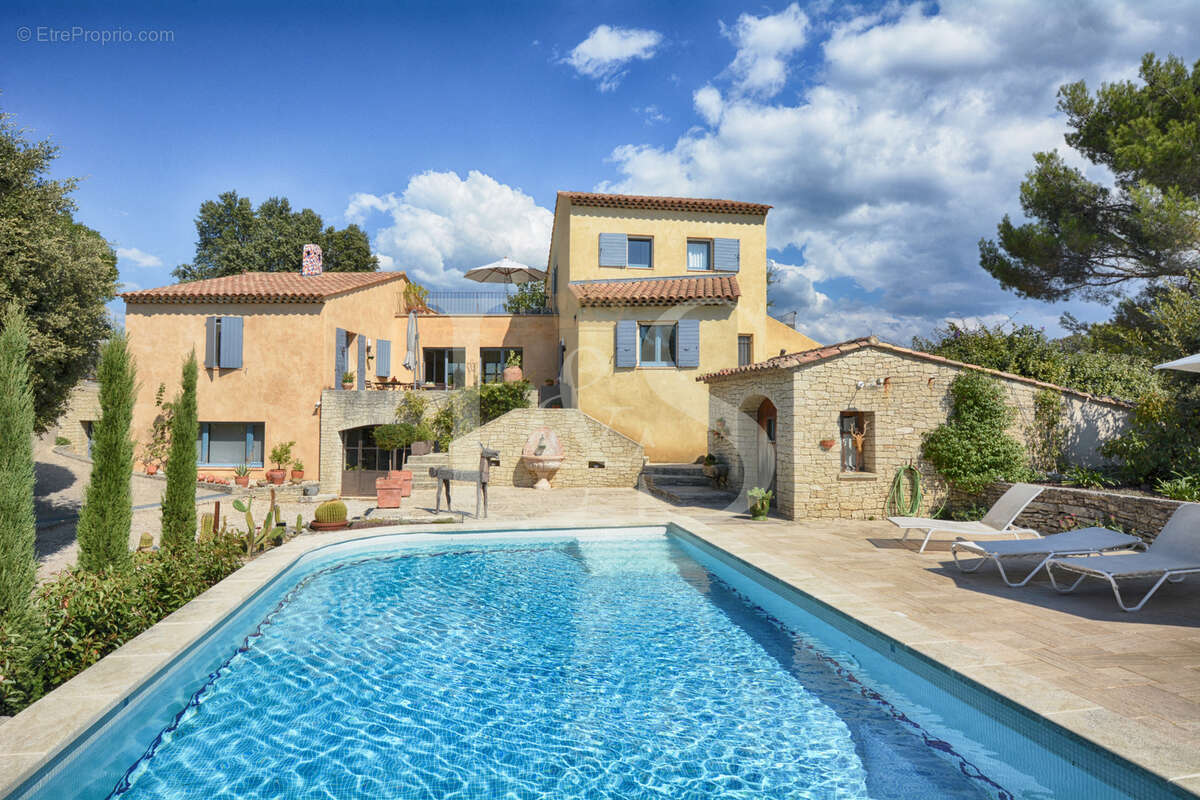 Maison à CRILLON-LE-BRAVE