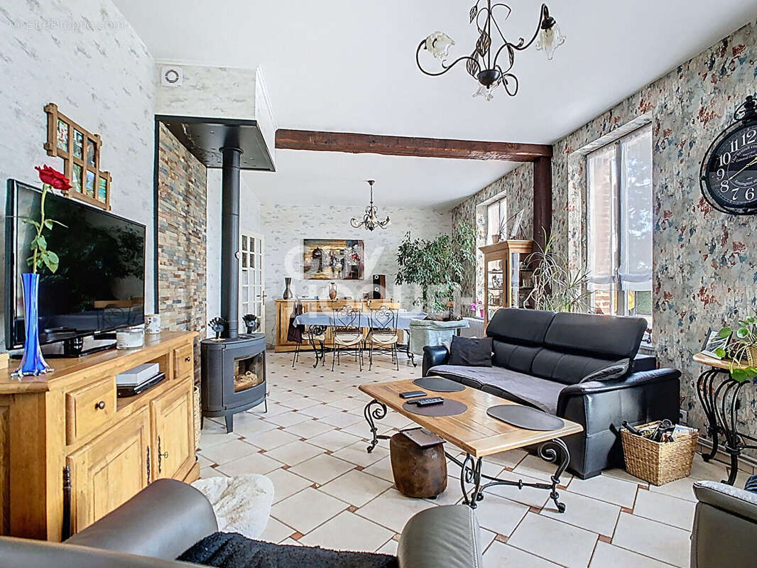 Maison à CREPY-EN-VALOIS