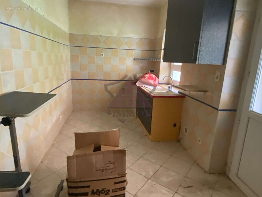 Maison à MOLIERES-SUR-CEZE