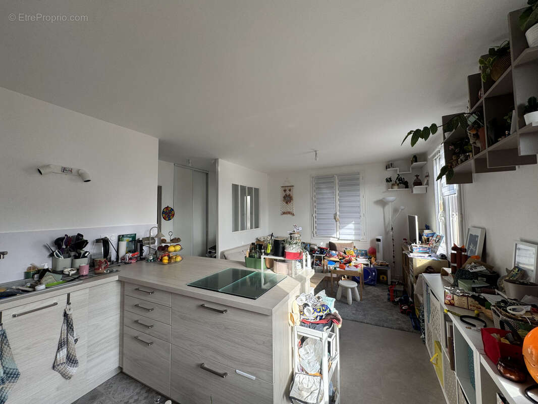 Maison à FLEURY-LES-AUBRAIS