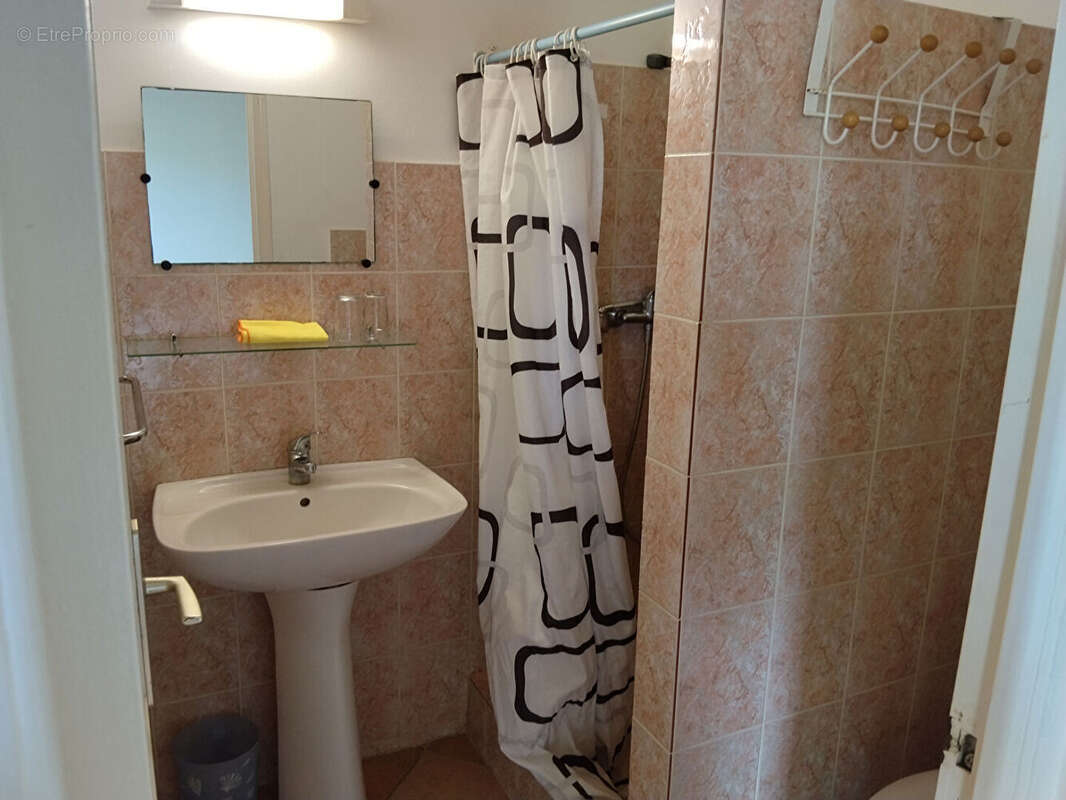 Appartement à LES TROIS-ILETS