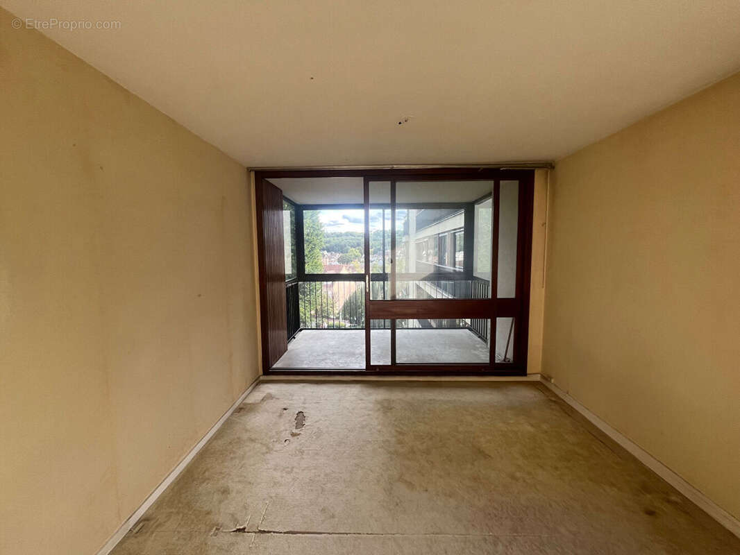 Appartement à JOUY-EN-JOSAS