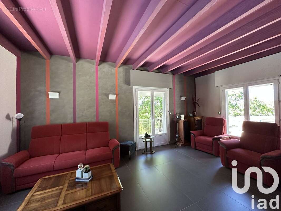 Maison 138 m² à Mercues  - photo 4