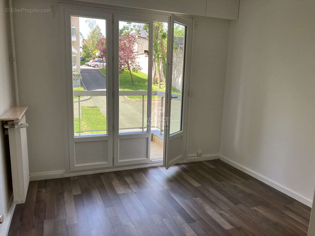 Appartement à MAISONS-LAFFITTE