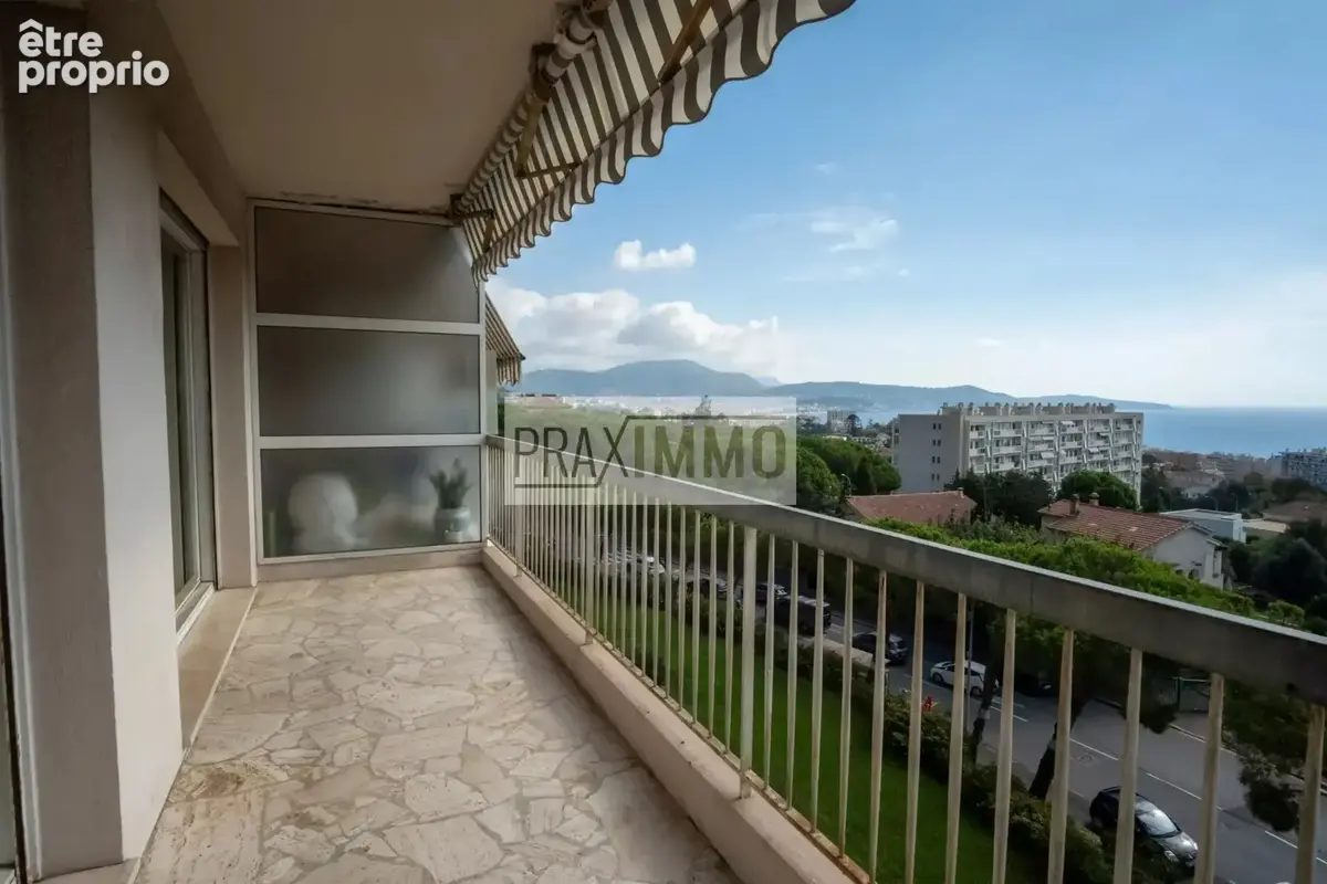Appartement 3 pièces à vendre à Nice (06200) - photo 2