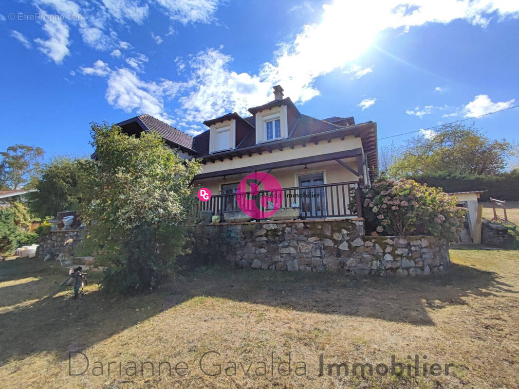 Maison à AUBIN