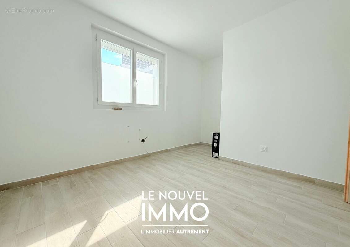 Appartement à ROGNAC