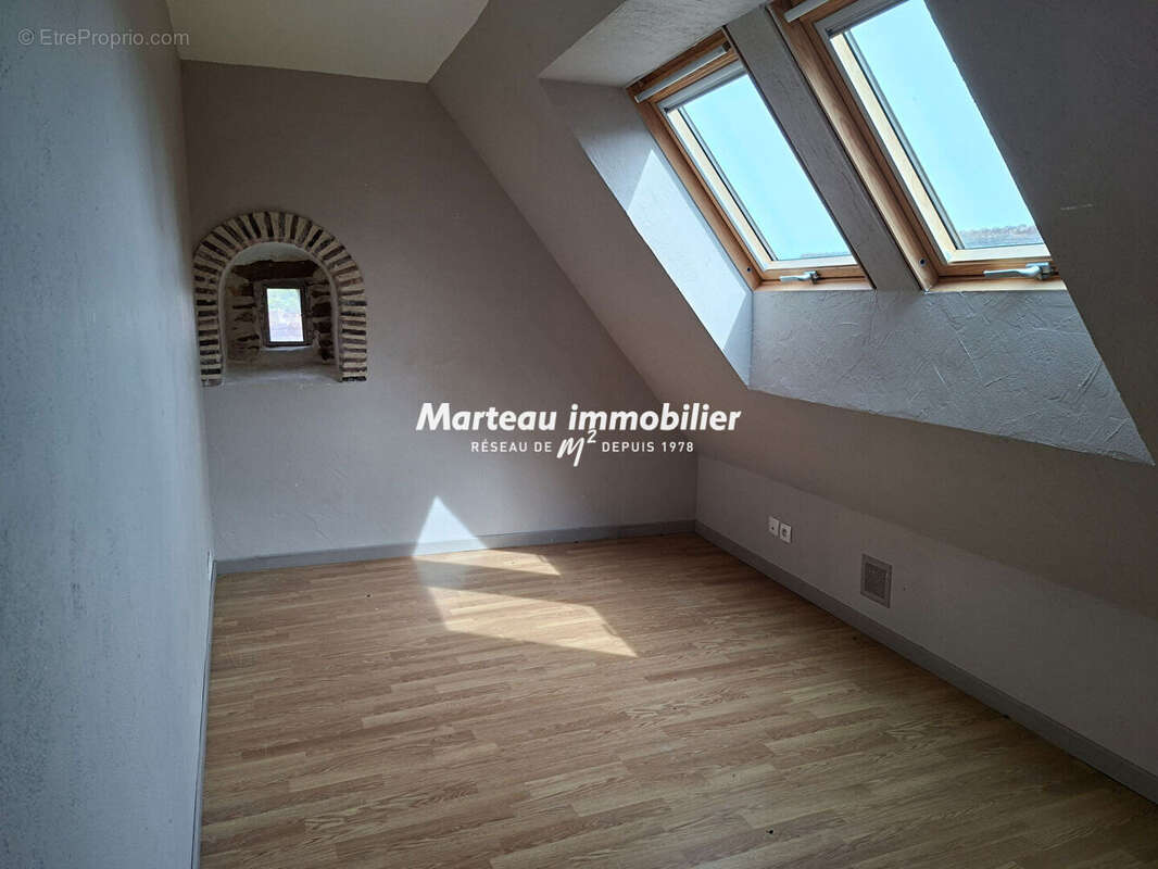 Maison à CHOUE