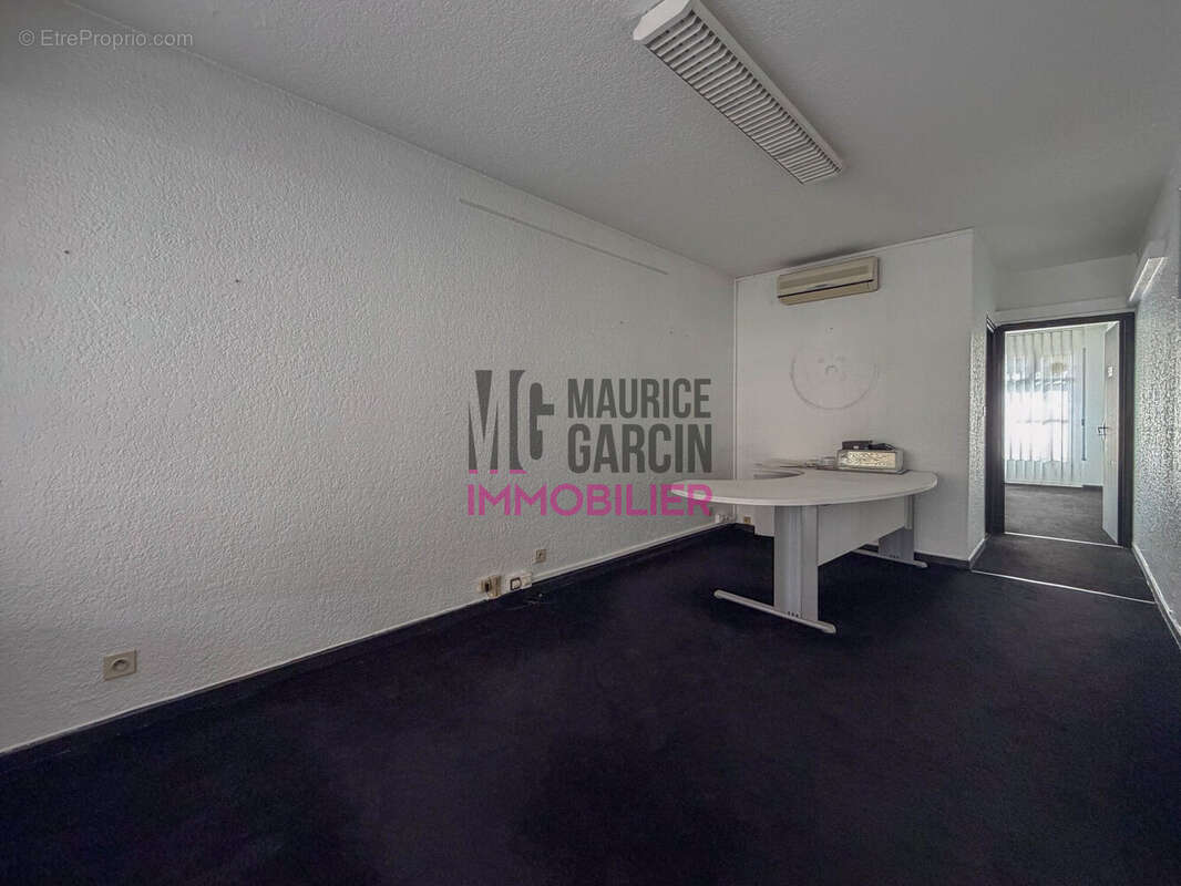 Commerce 66 m² à Carpentras  - photo 7