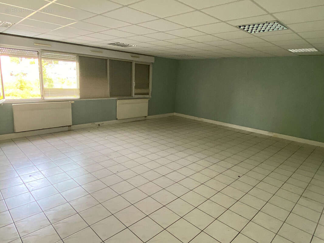 Commerce à POITIERS