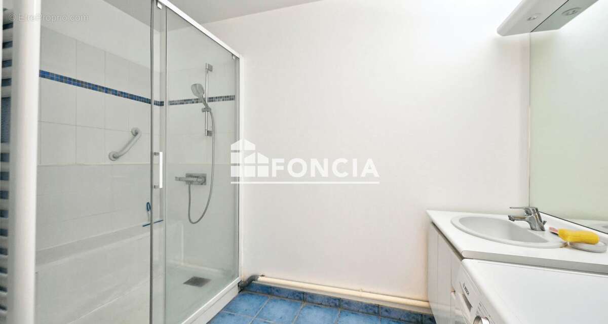 Bel appartement_59m2_rue bleriot à buc_2011 - photo 12