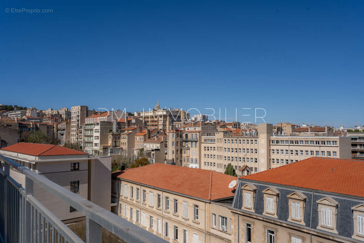 Appartement à MARSEILLE-8E