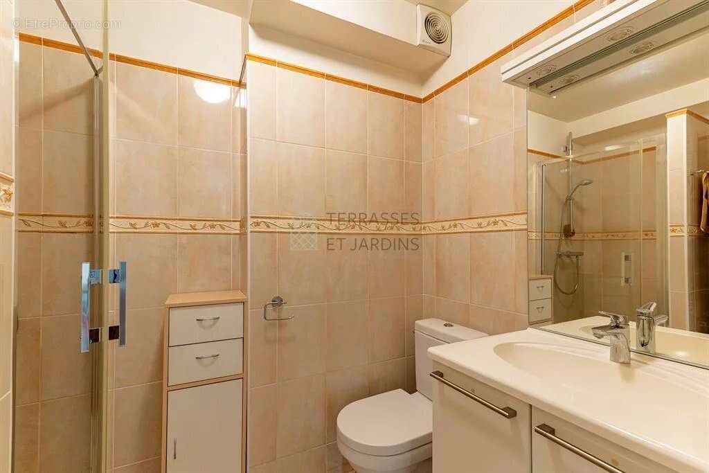 Appartement à NOGENT-SUR-MARNE