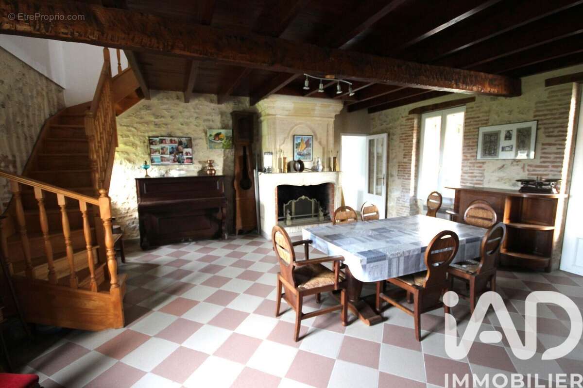 Photo 5 - Maison à ETAULIERS