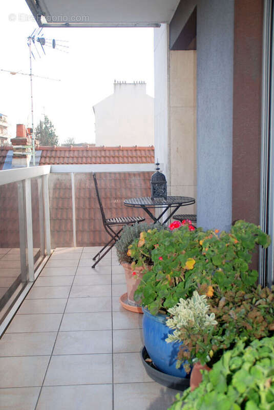 Appartement à BONDY