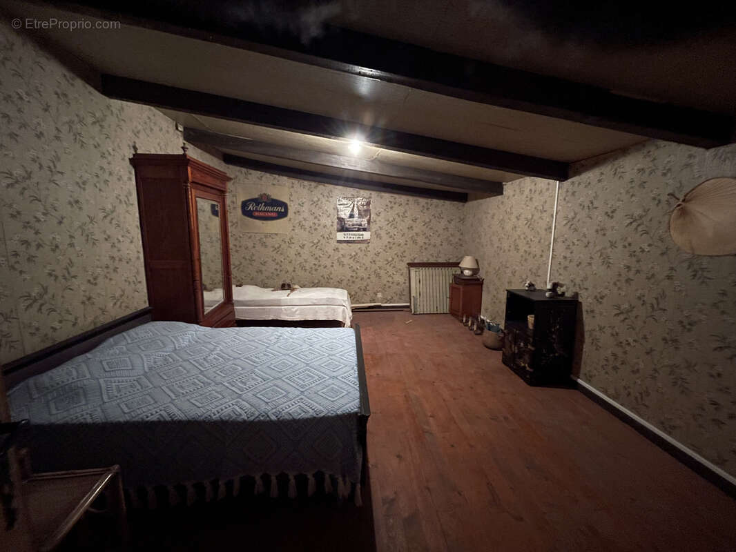 Maison à VALDEROURE