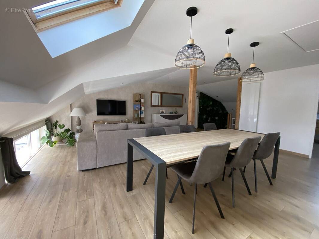 Appartement à LAMPAUL-PLOUARZEL