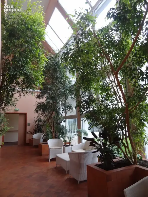 Appartement 2 pièces 45 m² à vendre à Le Chesnay (78150) - photo 4