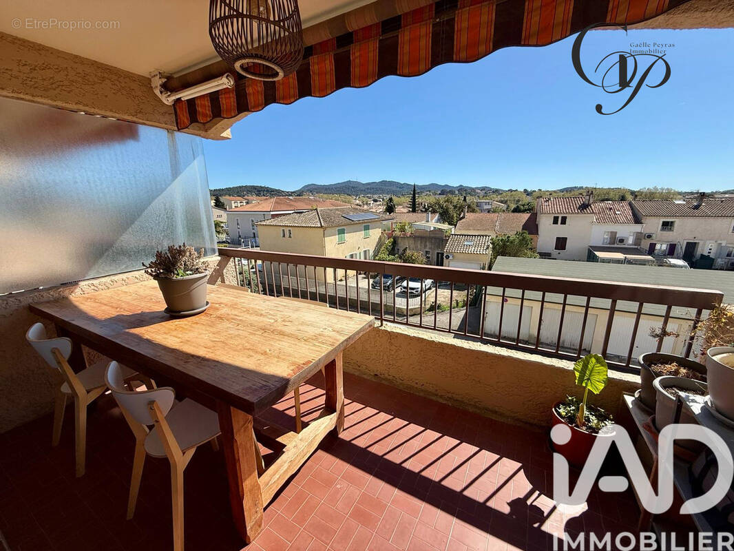 Photo 1 - Appartement à SIX-FOURS-LES-PLAGES
