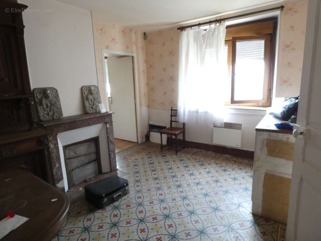 Maison à SISSONNE
