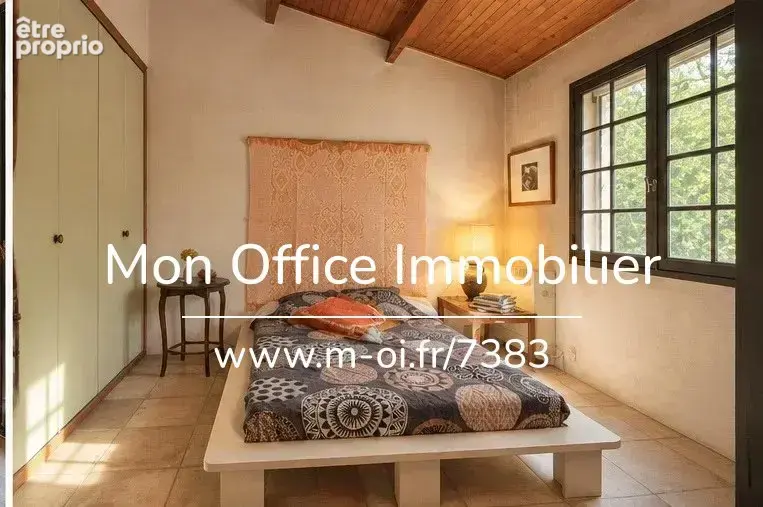 Référence : 7383-ABO - Villa de 5 chambres, terrain piscinable dans un environnement calme et privilégié à Eguilles - photo 8