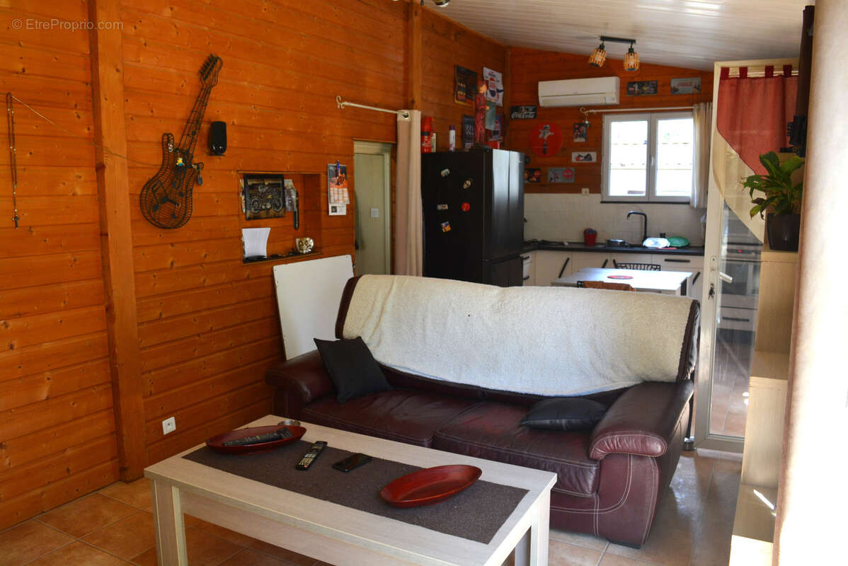 Maison à LE CASTELLET