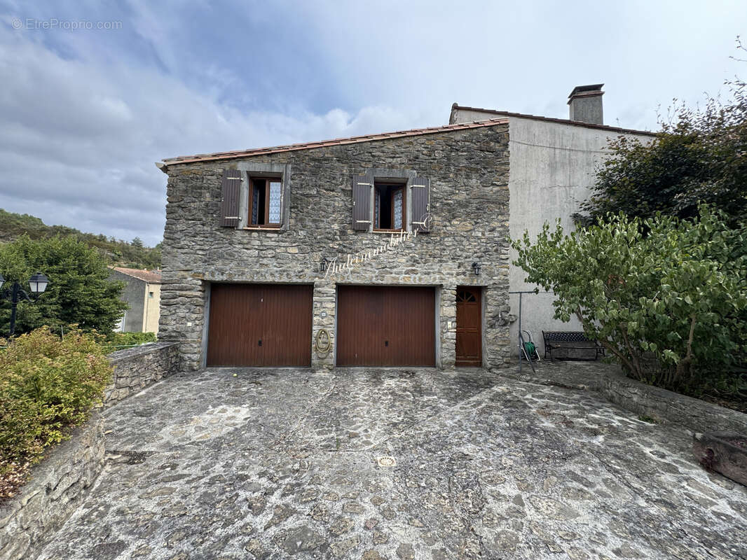 Maison à COUIZA