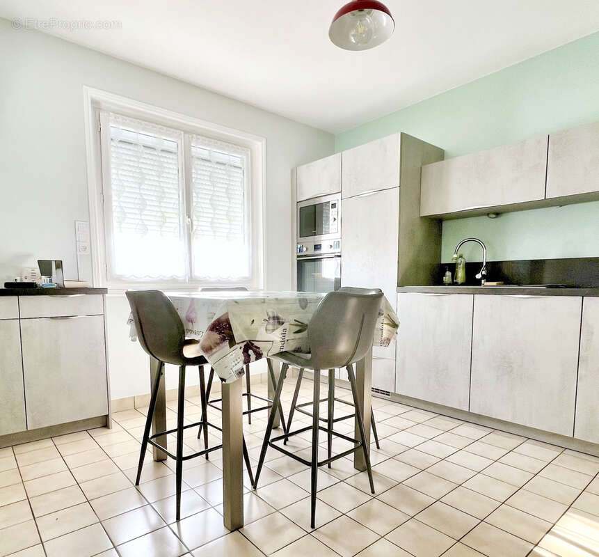 Maison à SAINT-MARCELLIN-EN-FOREZ