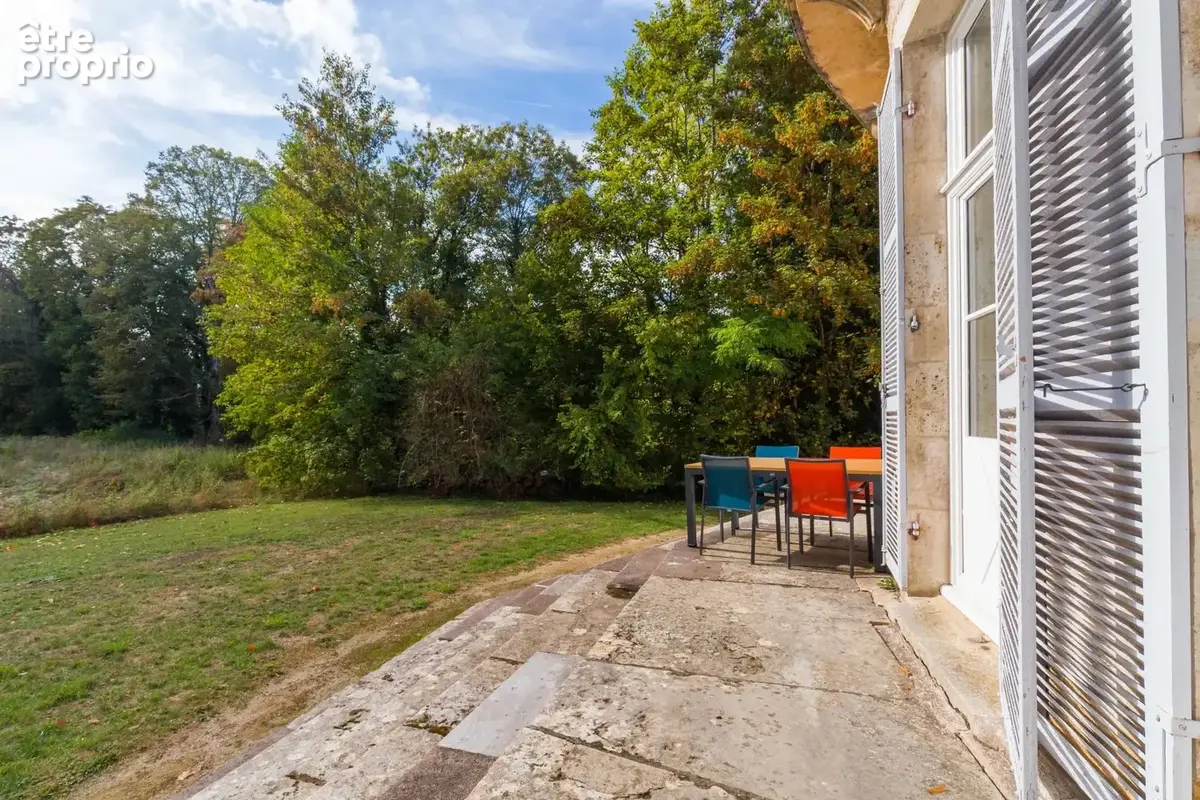 Exceptionnel ! superbe appartement T6 de 150m² à 20 mn Dijon Nord - photo 17