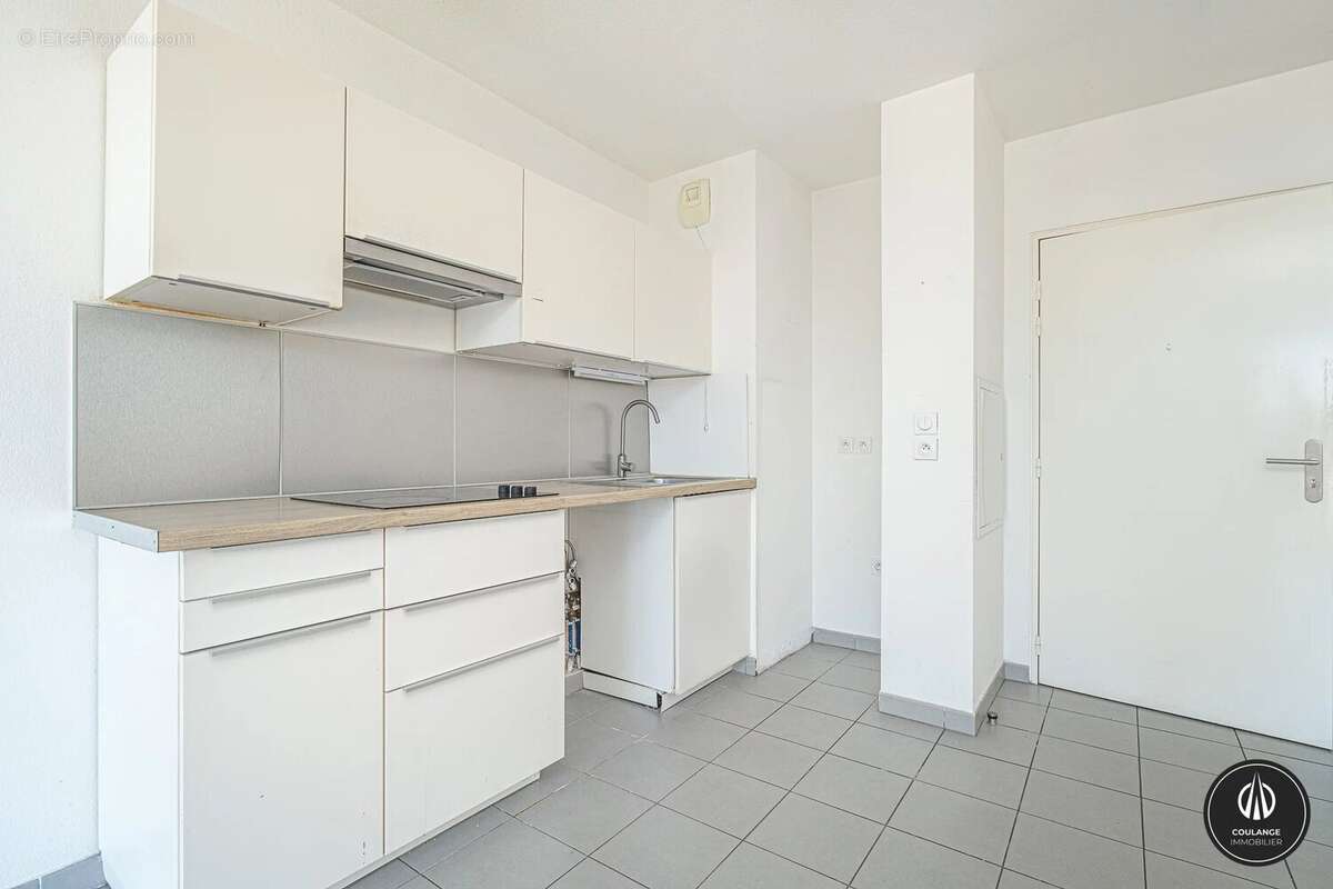 Appartement à MARSEILLE-3E