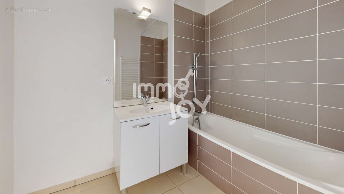 Appartement à Vendre BEAUZELLE - photo 16