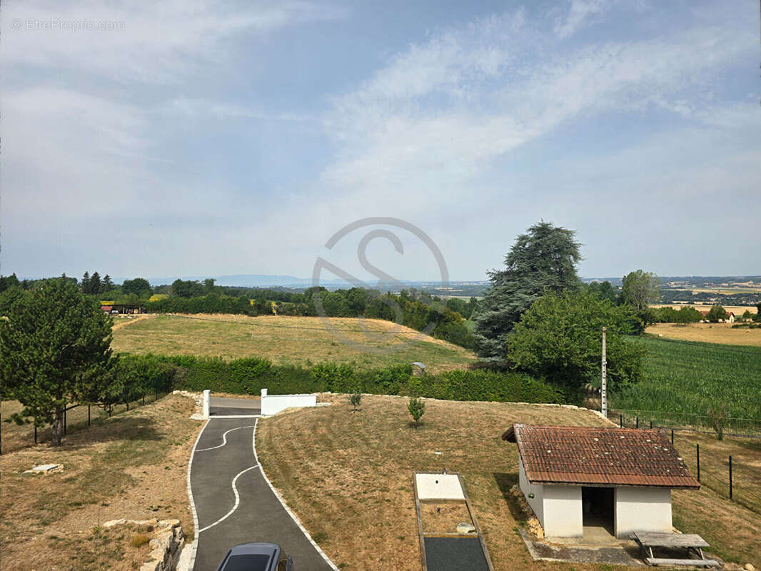 Maison  6 pièces 121 m2 avec grand garage aménagé - photo 4