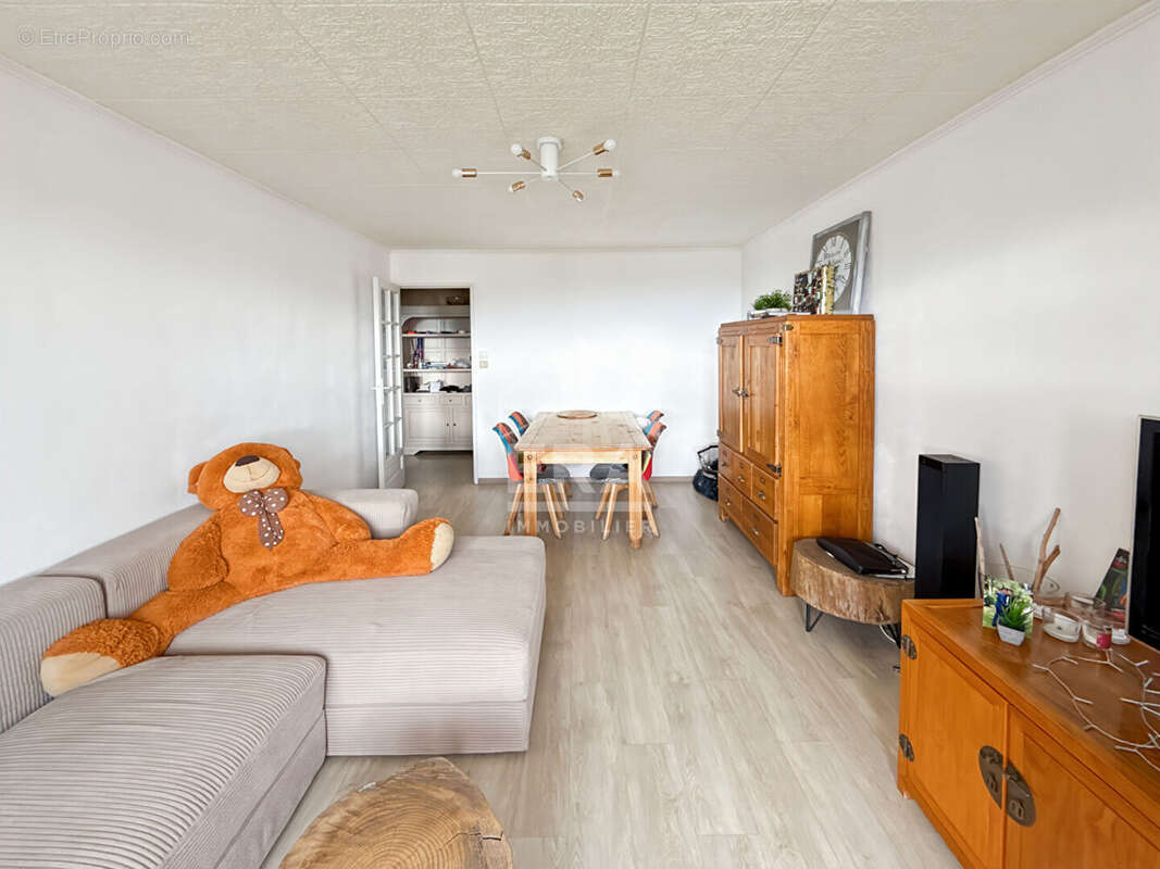 Appartement à MARSEILLE-11E