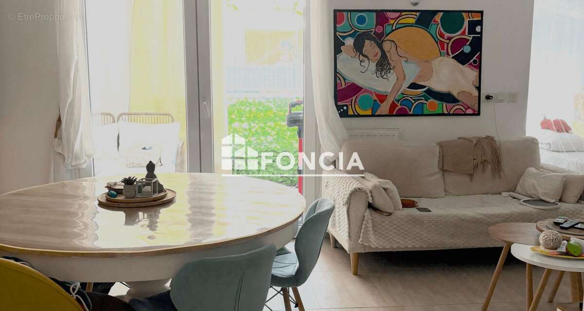 Cannes la bocca centre - grand studio de 36 m2 avec loggia de 7.86 m2 - residence central square - photo 2