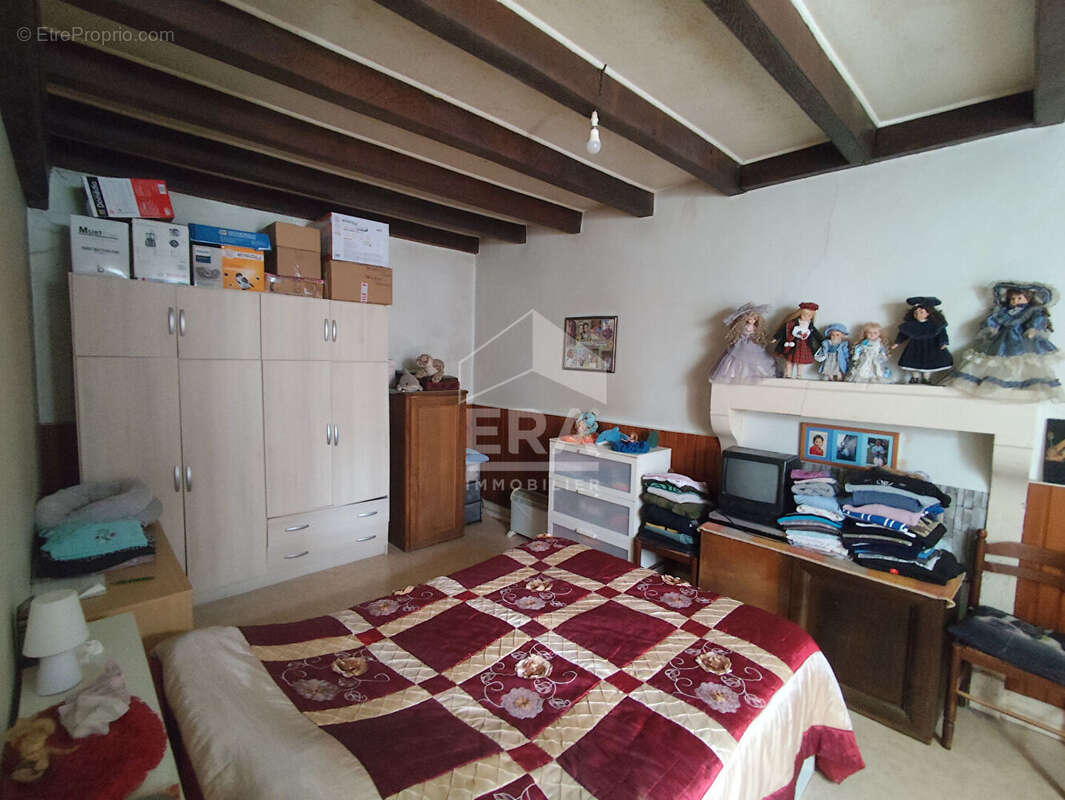 Maison à AVAILLES-LIMOUZINE