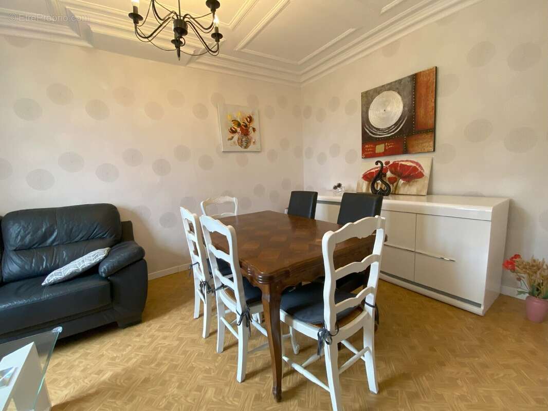 Maison à CHAMPIGNEULLES